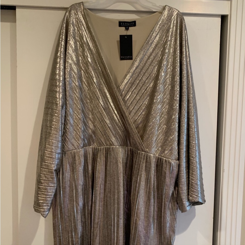 Eloquii Gold Pleated Mini Dress size 26 - Picture 2 of 6